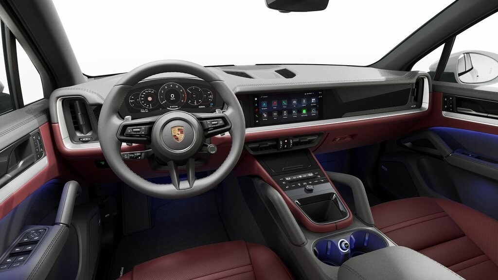 2026 Porsche Cayenne photo 4
