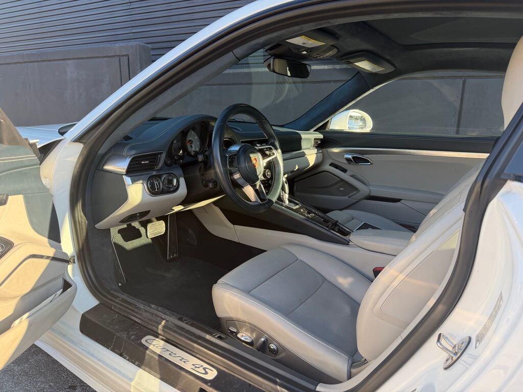 Certified 2017 Porsche 911 Carrera 4S Coupe