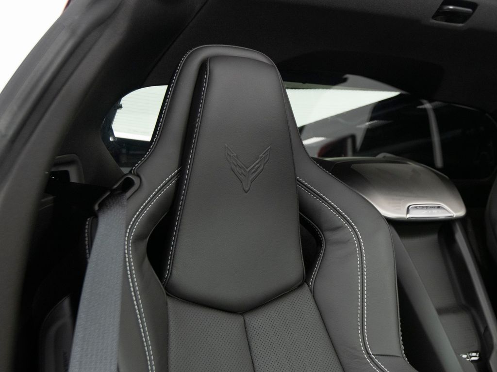 2024 Chevrolet Corvette 2LZ - Photo 34