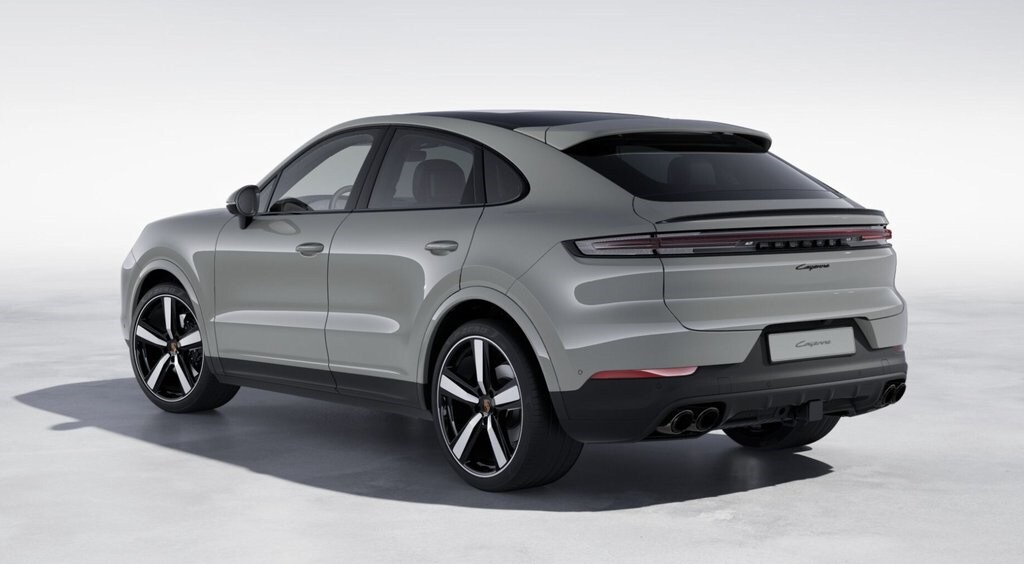 2026 Porsche Cayenne Coupe photo 3