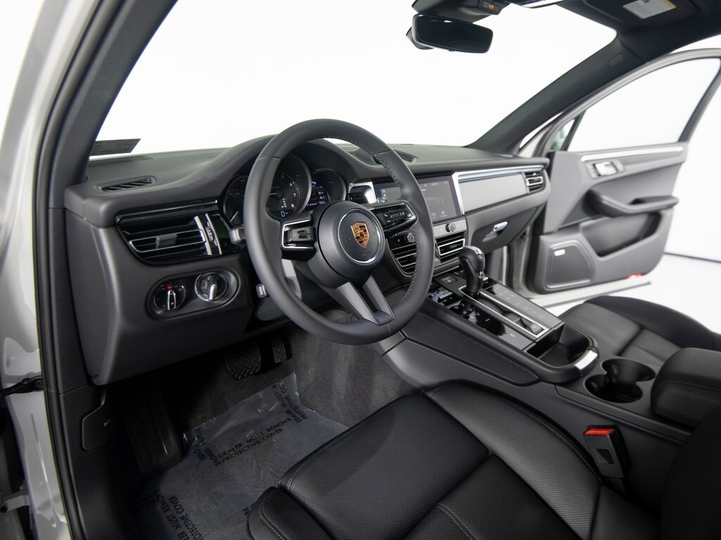 New 2026 Porsche Macan SUV