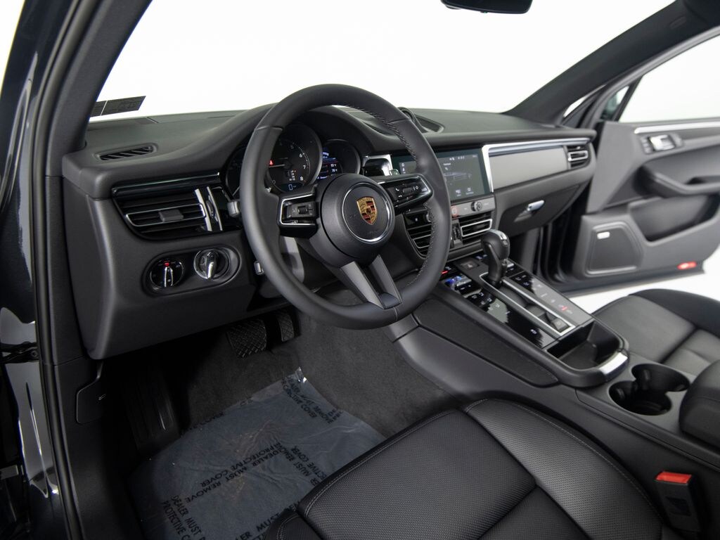 New 2026 Porsche Macan SUV