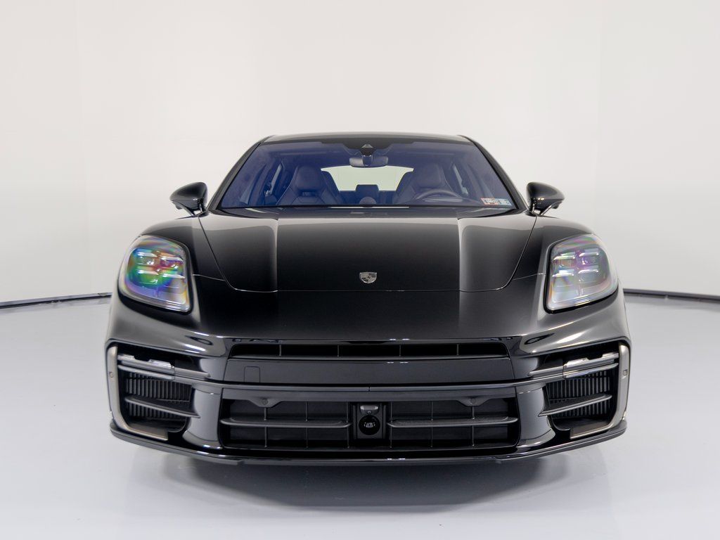 2026 Porsche Panamera Turbo E-Hybrid - Photo 11