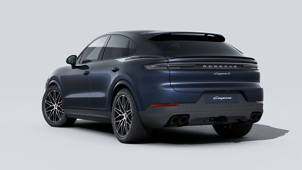 2026 Porsche Cayenne Coupe S photo 3