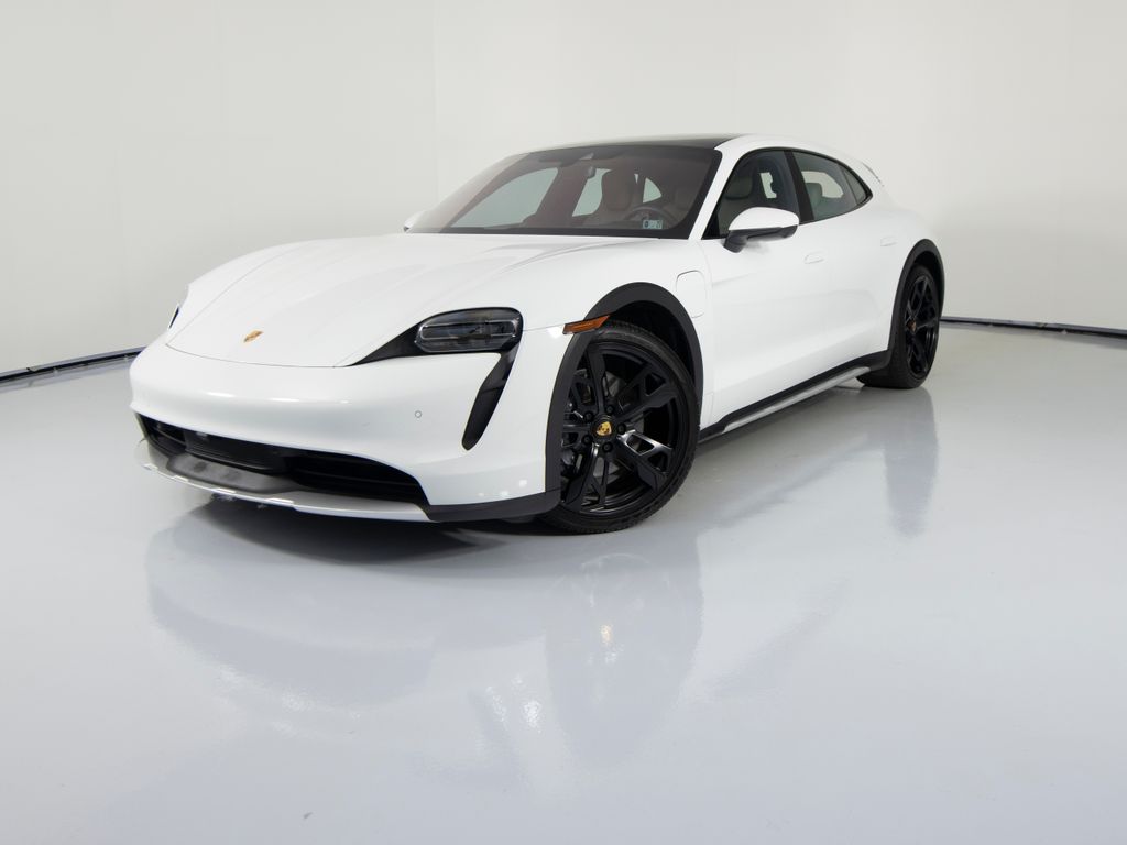 Porsche Taycan Cross Turismo