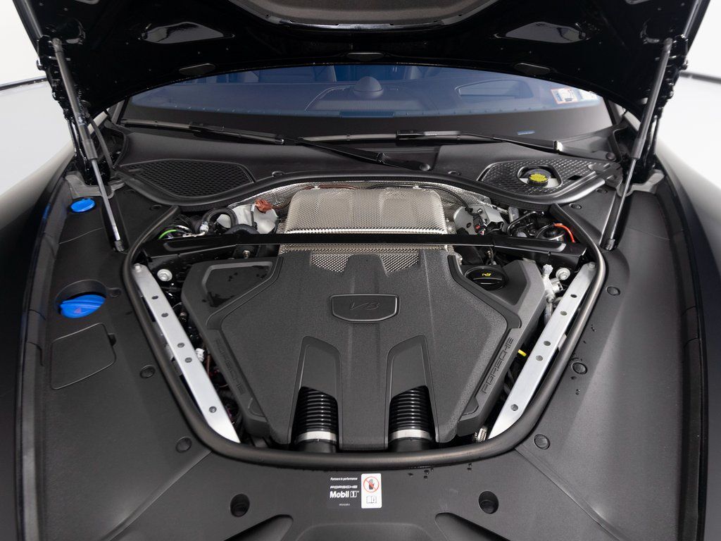 2026 Porsche Panamera Turbo E-Hybrid - Photo 39