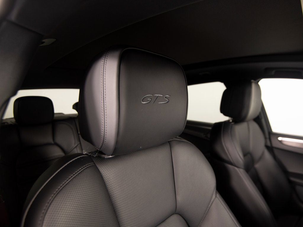 2026 Porsche Macan GTS - Photo 33