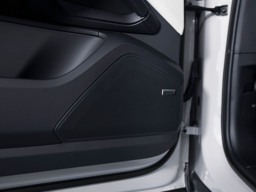 2026 Porsche Cayenne Coup S E-Hybrid - Photo 18