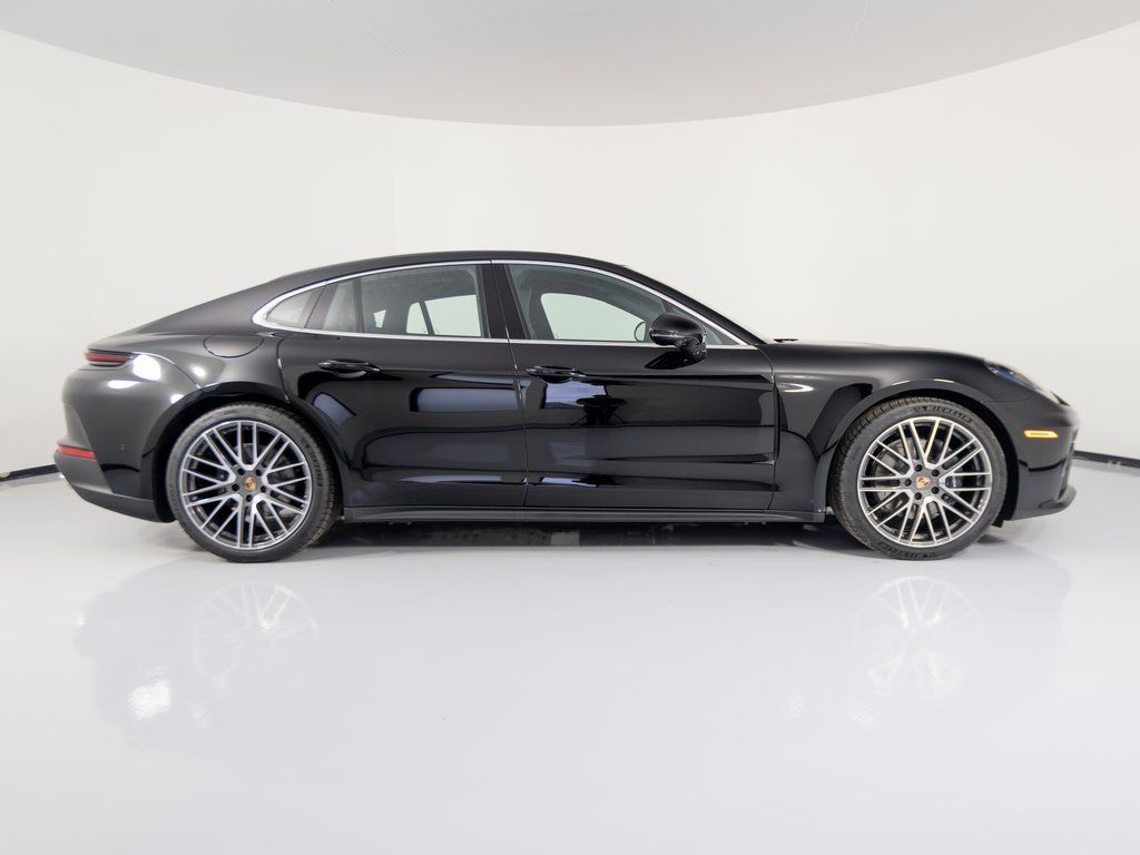 2026 Porsche Panamera Base - Photo 9