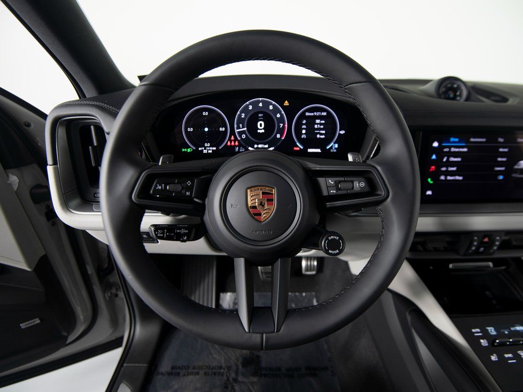 2026 Porsche Cayenne S - Photo 17