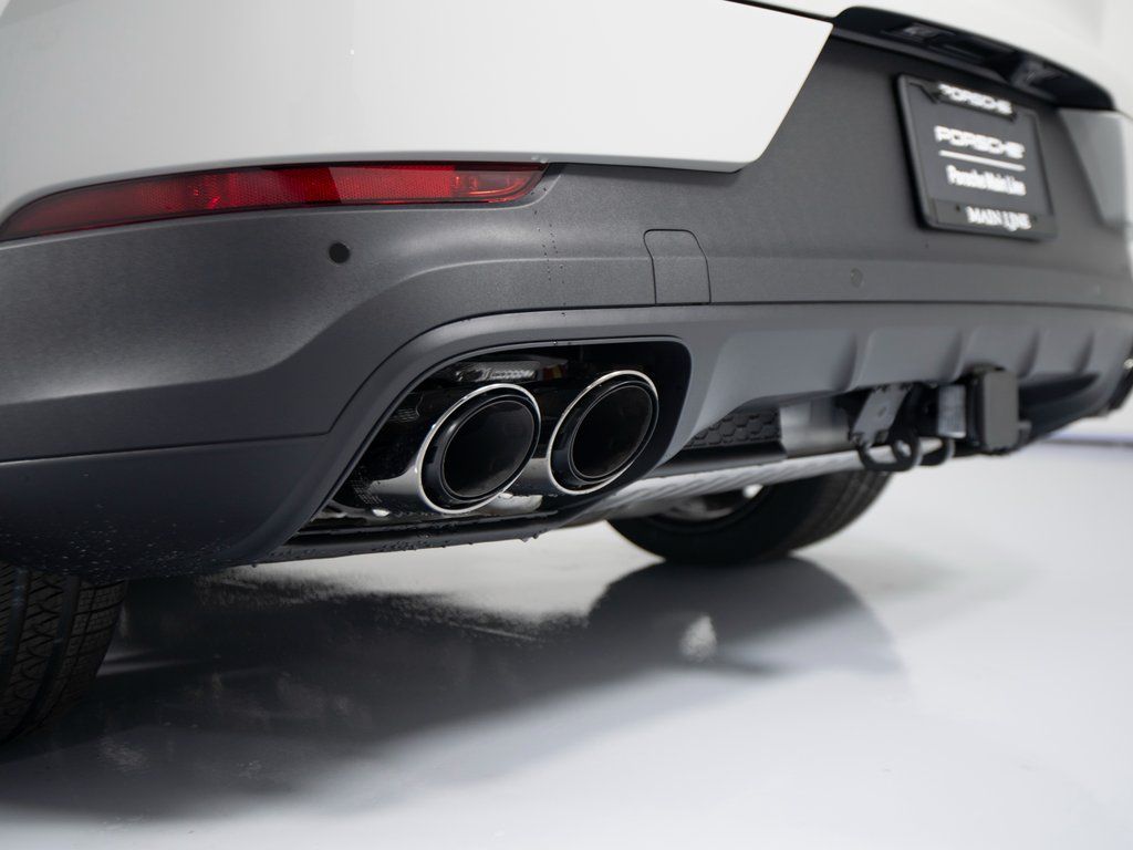 2026 Porsche Cayenne S - Photo 34