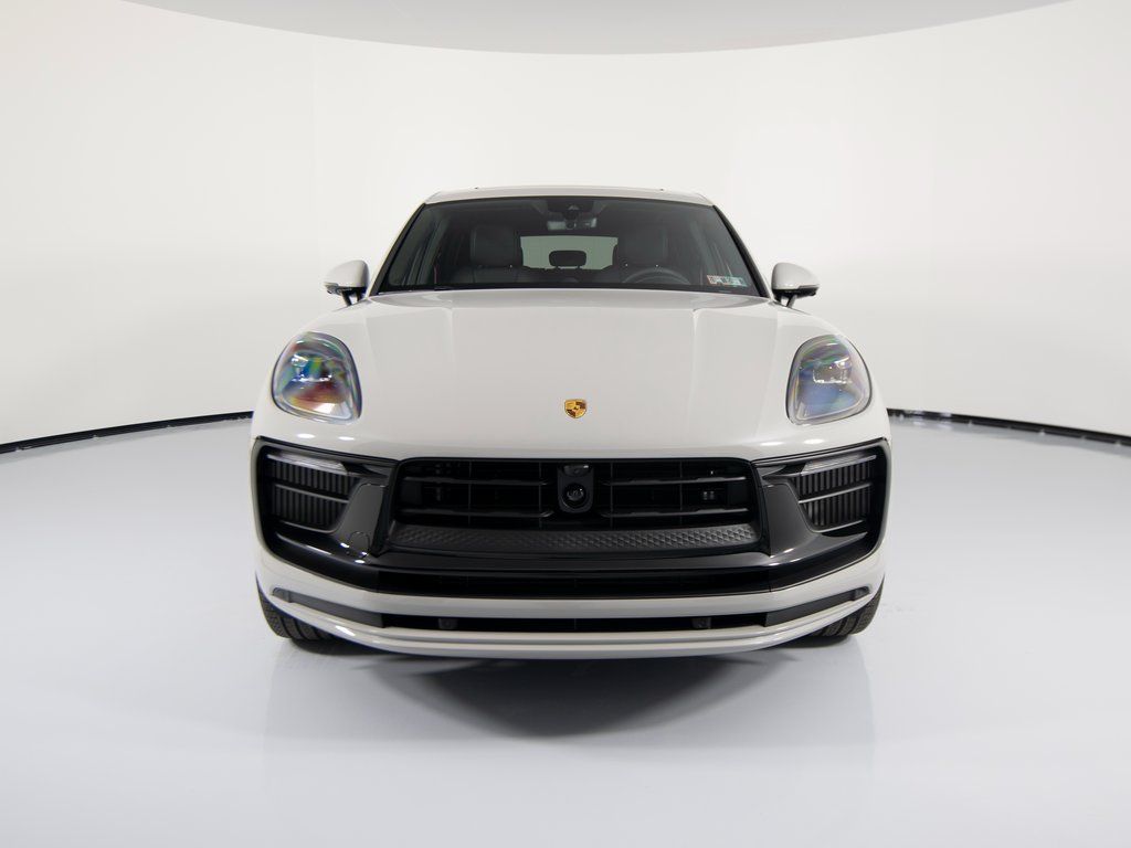 2026 Porsche Macan GTS - Photo 10