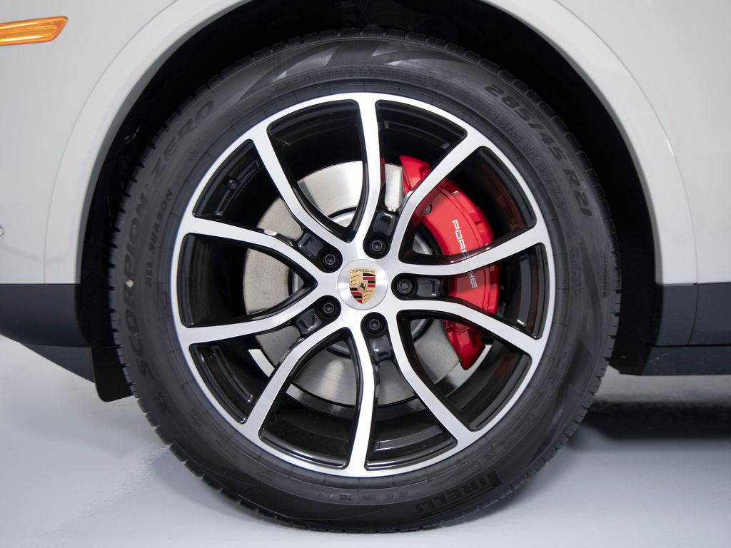 2026 Porsche Cayenne Coup S E-Hybrid - Photo 13
