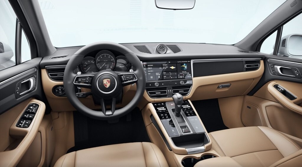 2026 Porsche Macan T photo 4