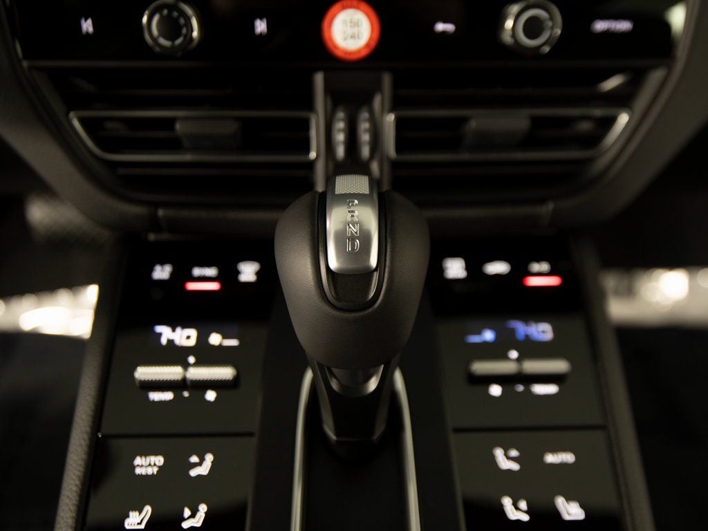 2026 Porsche Macan GTS - Photo 20