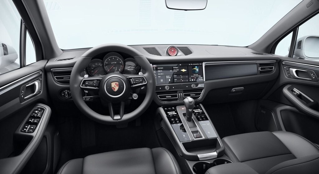 2026 Porsche Macan GTS photo 4