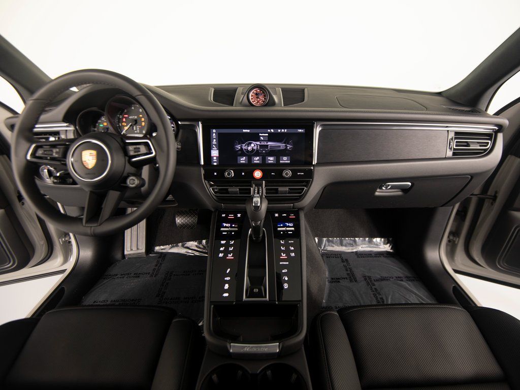 2026 Porsche Macan GTS - Photo 31