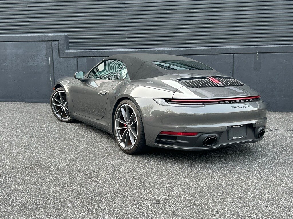 2021 Porsche 911 S Cabriolet photo 3