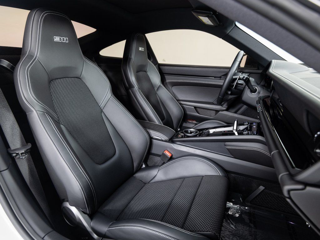 2024 Porsche 911 T - Photo 26