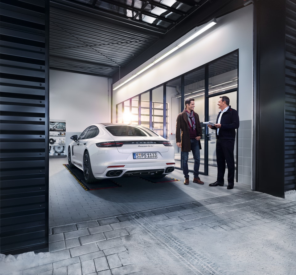 Porsche Auto Loans and Leasing