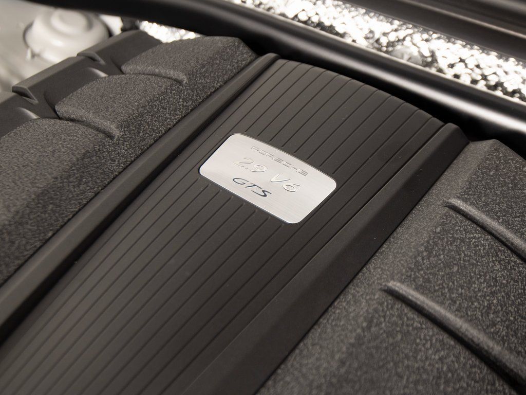 2026 Porsche Macan GTS - Photo 50