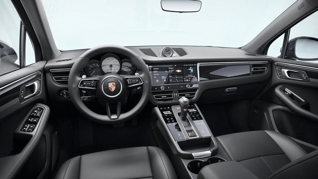 2026 Porsche Macan S photo 3
