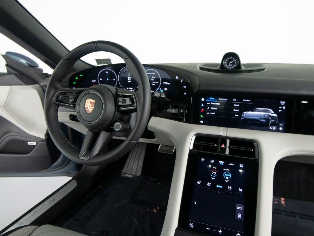 2026 Porsche Taycan Base - Photo 26