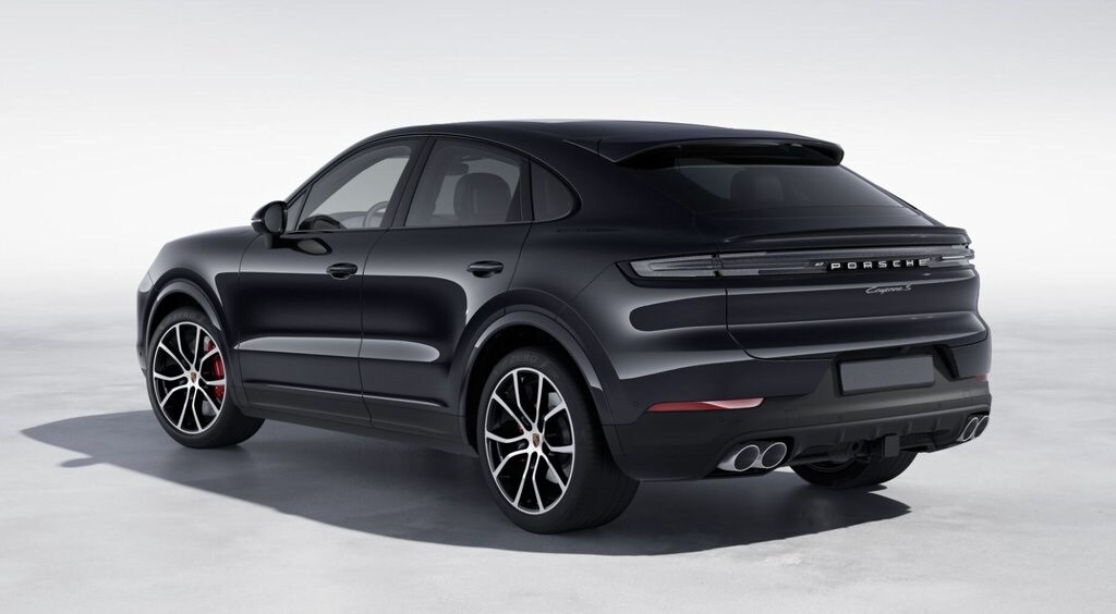 2025 Porsche Cayenne Coupe S photo 3