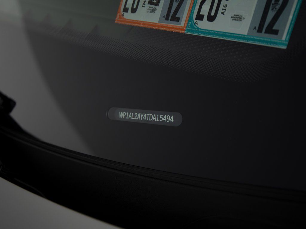 2026 Porsche Cayenne S - Photo 38