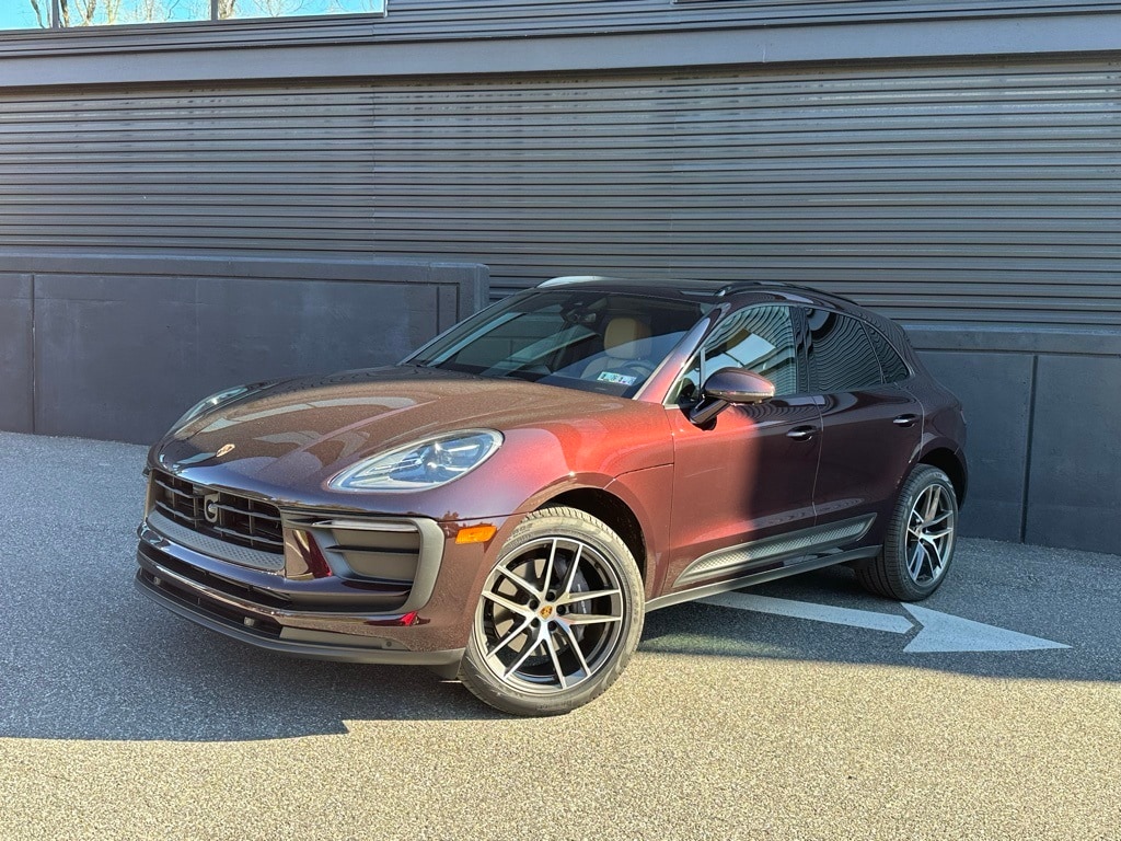 Certified 2025 Porsche Macan  SUV