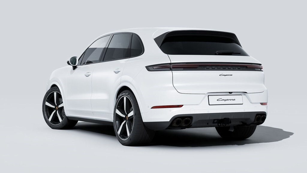 2026 Porsche Cayenne photo 3