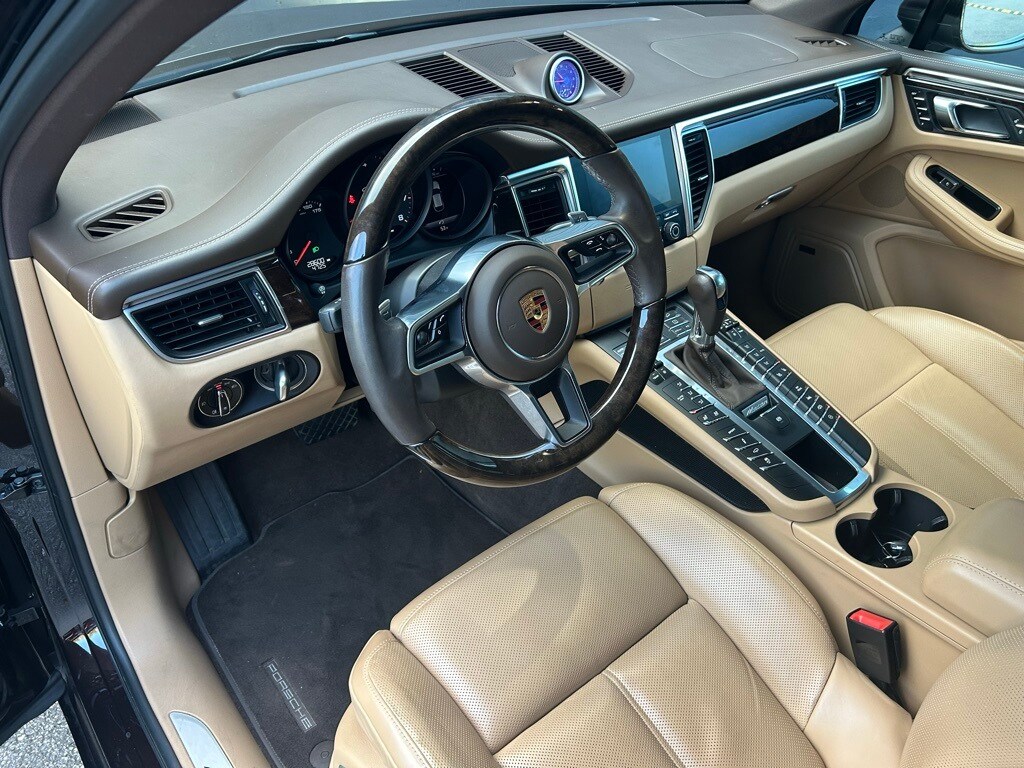 2017 Porsche Macan GTS photo 4