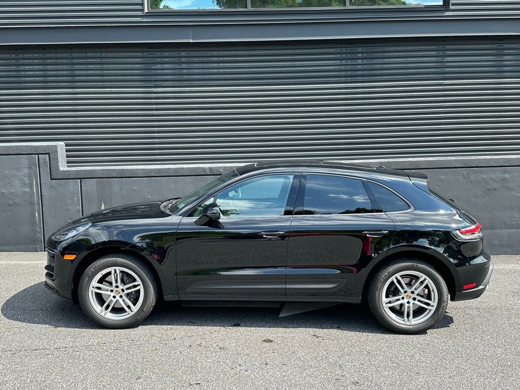 Certified 2024 Porsche Macan Base with VIN WP1AA2A56RLB19558 for sale in Newtown Square, PA