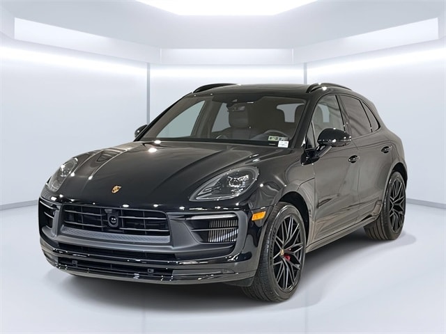 2025 Porsche Macan GTS's photo