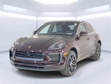 2026 Porsche Macan SUV