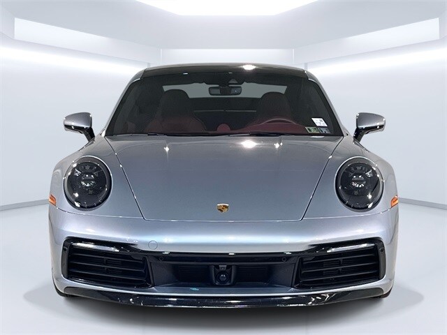 2022 Porsche 911 4S 4 GTS photo 2
