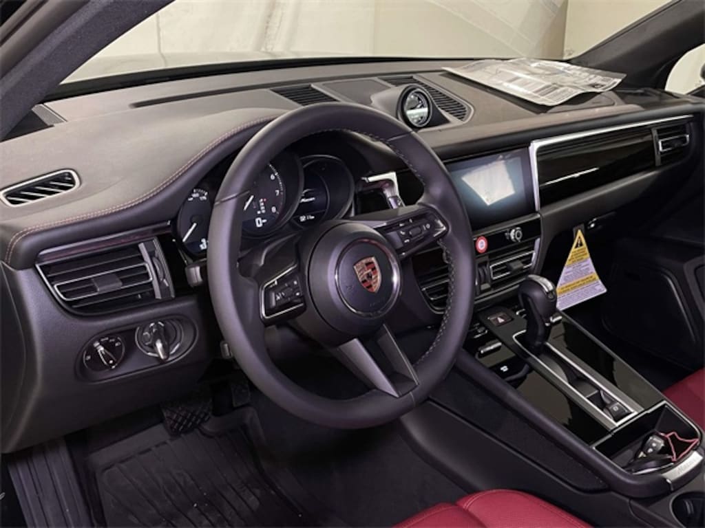 New 2026 Porsche Macan  SUV