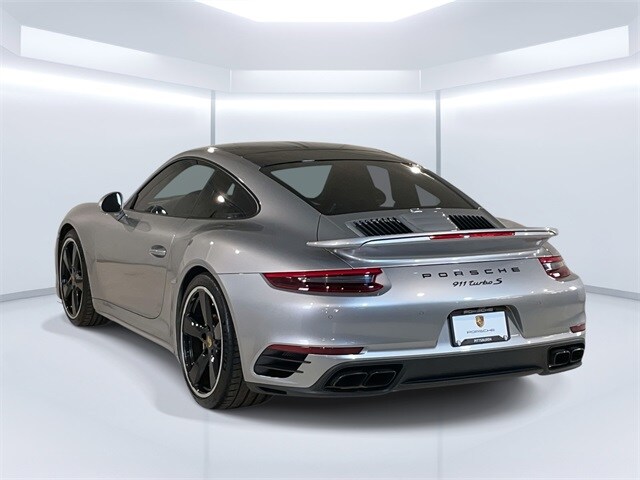 2019 Porsche 911 Turbo S photo 3
