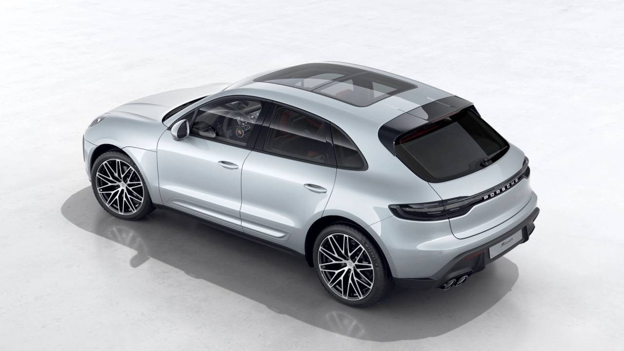 2026 Porsche Macan T photo 4