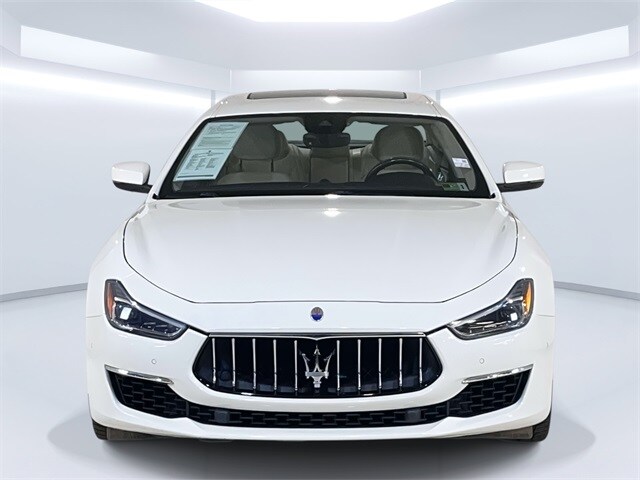 2018 Maserati Ghibli Q4 GranLusso photo 2