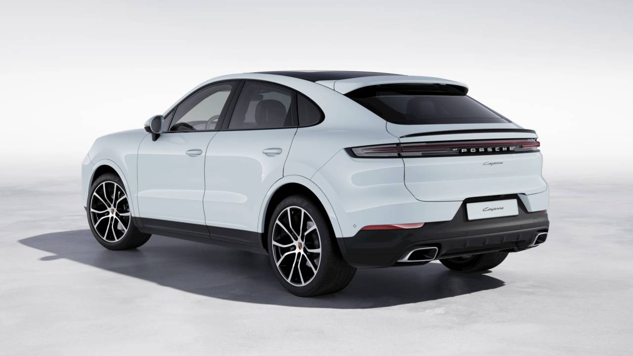 2026 Porsche Cayenne Coupe photo 3