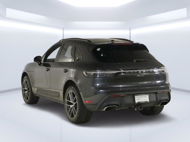 Certified 2022 Porsche Macan Base with VIN WP1AA2A55NLB05662 for sale in Pittsburgh, PA