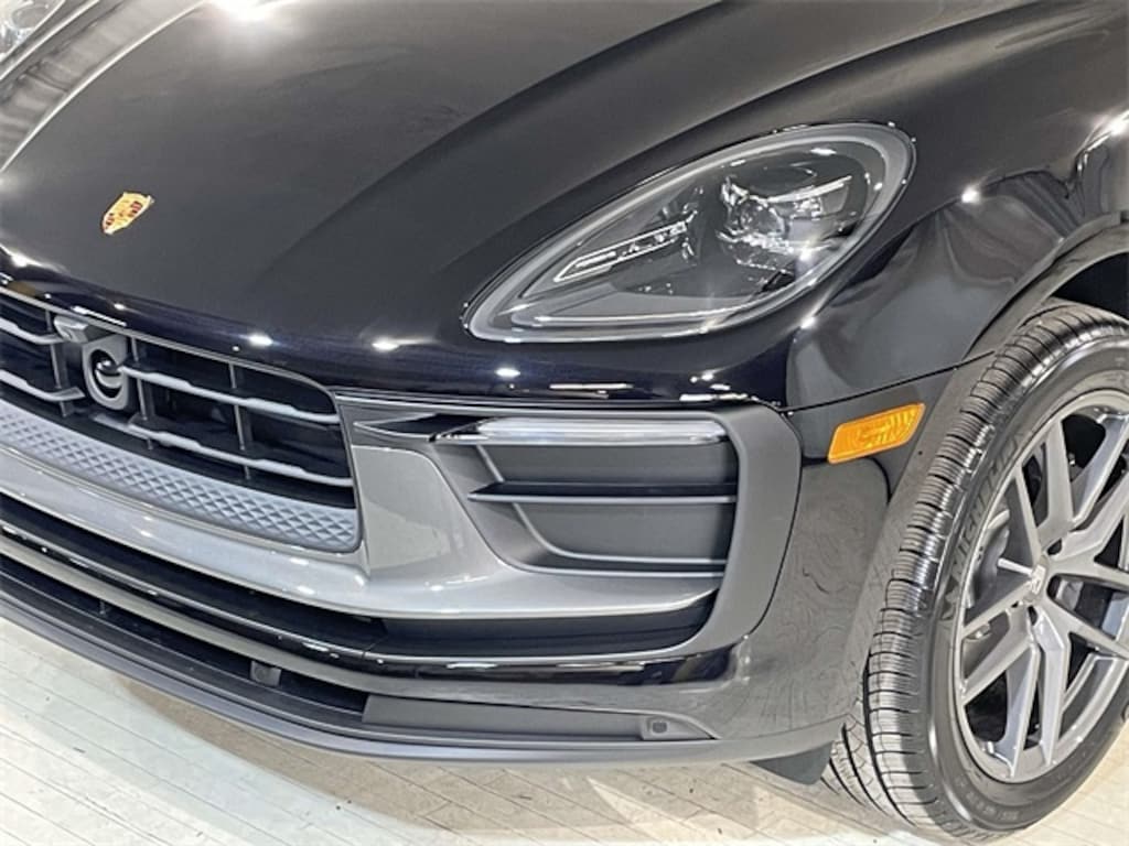 New 2026 Porsche Macan T T SUV