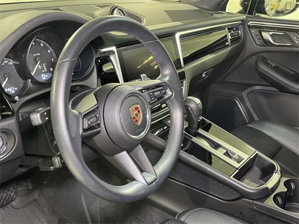 Certified 2024 Porsche Macan SUV