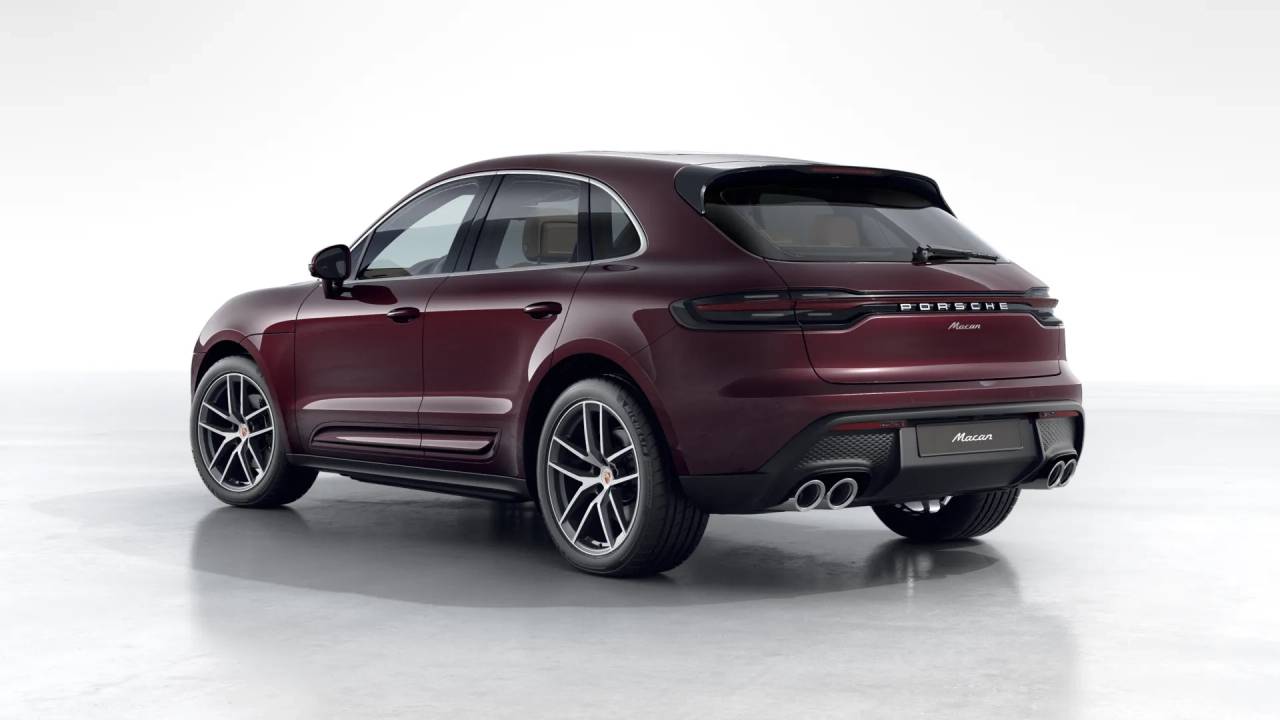 2026 Porsche Macan T photo 3