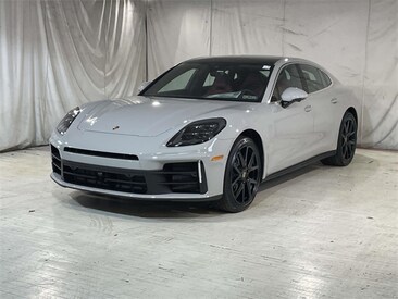 2026 Porsche Panamera 4 4 Sedan