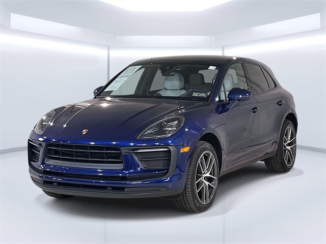 2022 Porsche Macan Base