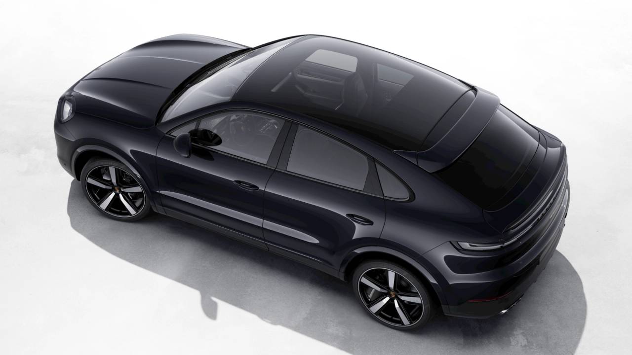 2026 Porsche Cayenne Coupe photo 4