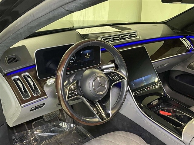 2021 Mercedes Benz S photo 4