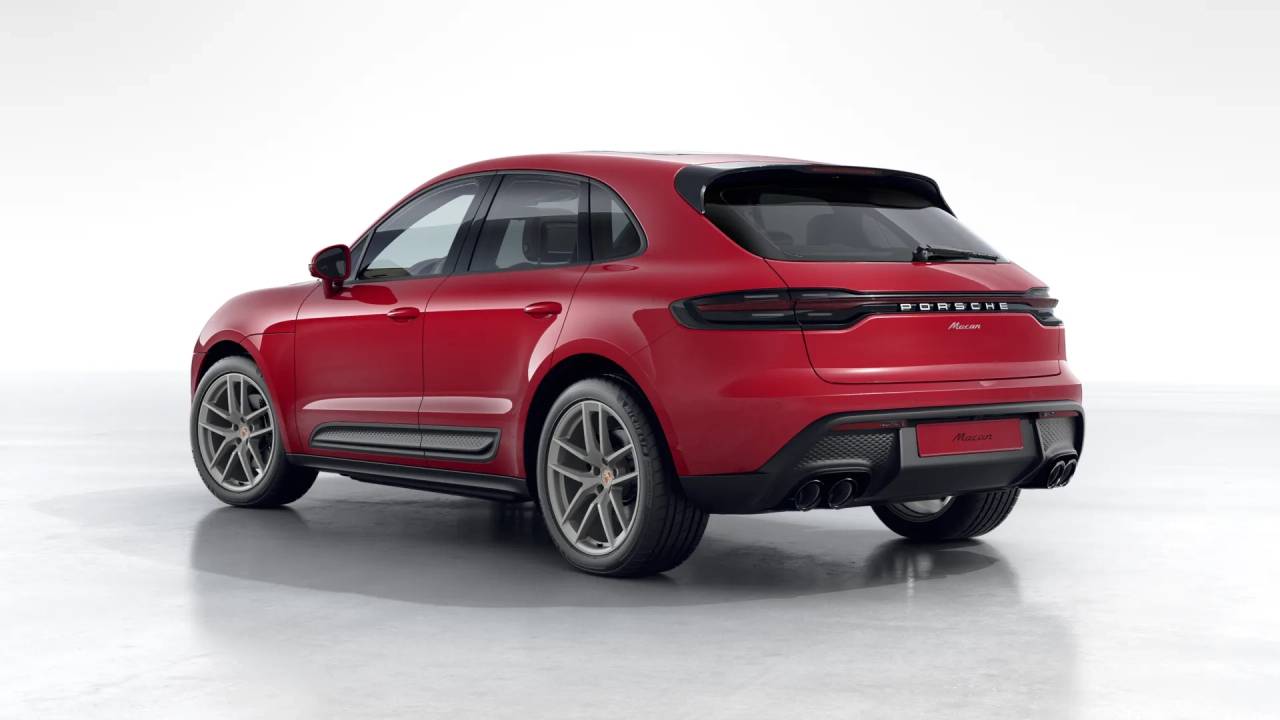 2026 Porsche Macan T photo 3